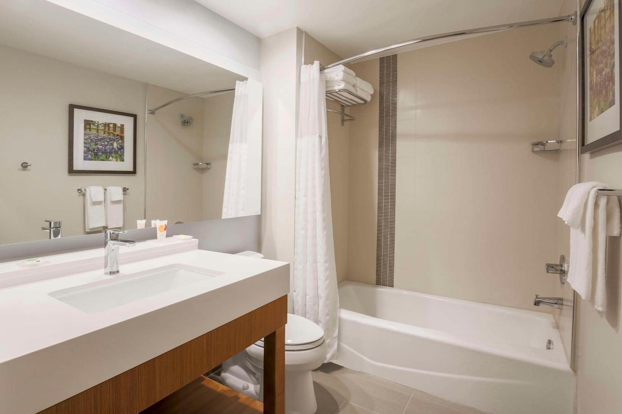 Hyatt Place Waco - South Екстер'єр фото